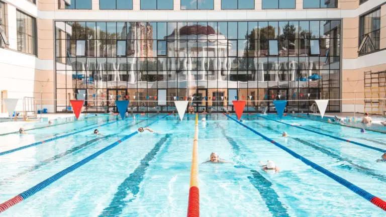 Cyanursäure im Pool: Funktion, Richtwerte und Messung